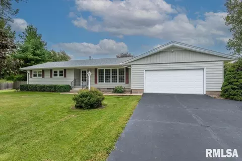 23424 95th Ave, Port Byron, IL 61275