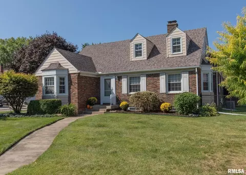 2324 Leclaire St, Davenport, IA 52803