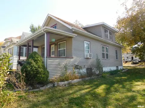 910 14th Ave, Rock Island, IL 61201