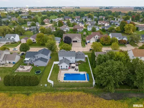 704 Fox Ridge Rd, Eldridge, IA 52748 photo 41