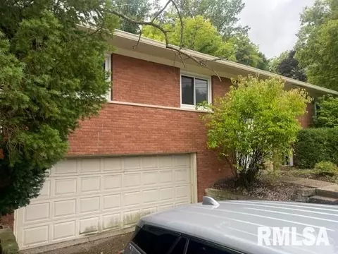 3128 12th Ave, Moline, IL 61265