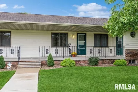 1222 47th Avenue Ct #11, East Moline, IL 61244