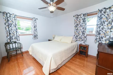 3812 19th Ave, Moline, IL 61265 photo 8