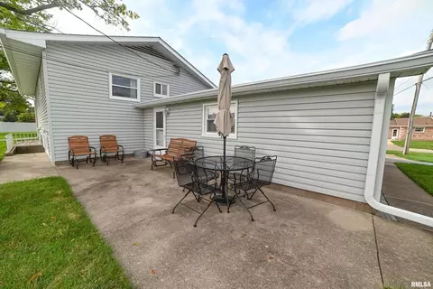 3812 19th Ave, Moline, IL 61265 photo 28