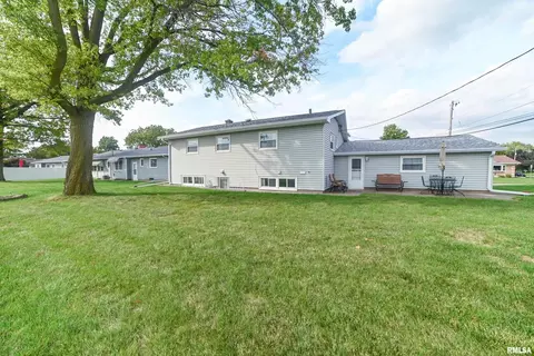 3812 19th Ave, Moline, IL 61265 photo 31