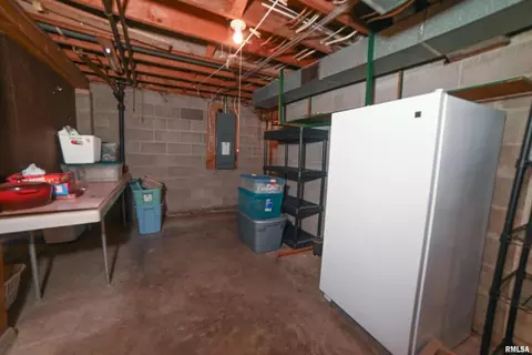 3812 19th Ave, Moline, IL 61265 photo 26