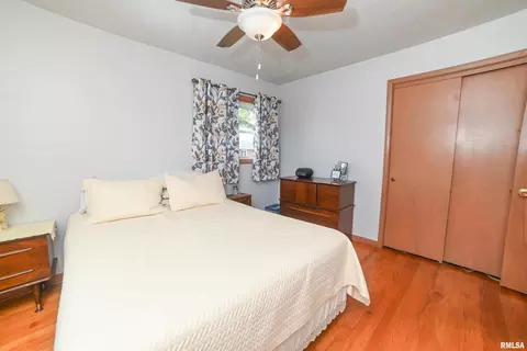 3812 19th Ave, Moline, IL 61265 photo 9
