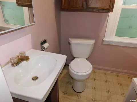 617 4th Ave, Moline, IL 61265 photo 13