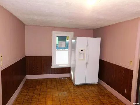 617 4th Ave, Moline, IL 61265 photo 9