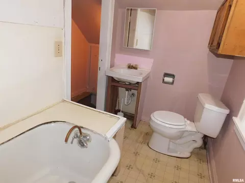 617 4th Ave, Moline, IL 61265 photo 14