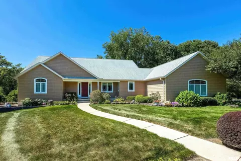 10216 14th St W, Milan, IL 61264