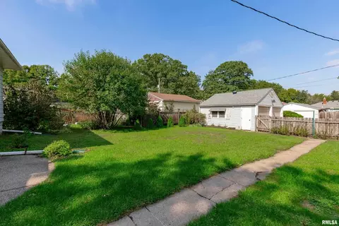 5215 10th Ave, Moline, IL 61265 photo 18