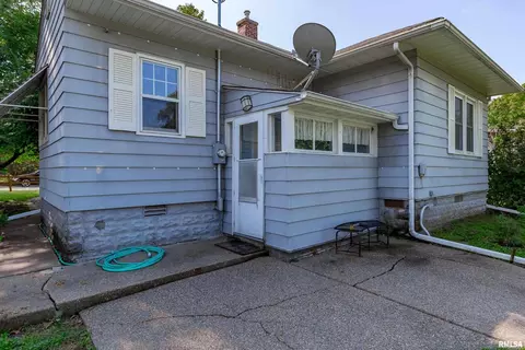 5215 10th Ave, Moline, IL 61265 photo 16