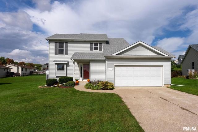 2634 Revo Rd, Davenport, IA 52806