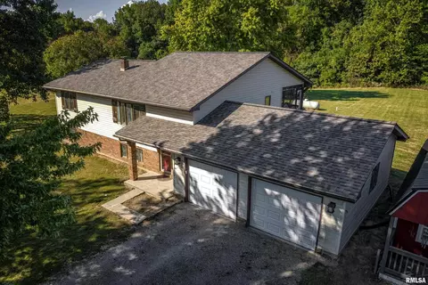 125 Sherman Rd, Anna, IL 62906
