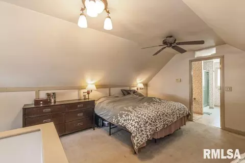 505 22nd Ave, Moline, IL 61265 photo 20