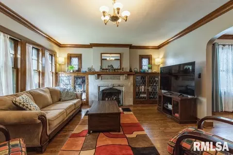 505 22nd Ave, Moline, IL 61265 photo 12