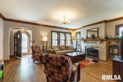 505 22nd Ave, Moline, IL 61265 photo 9