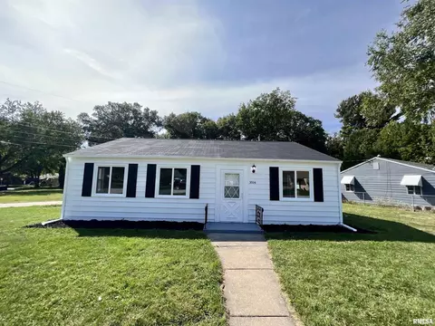 3814 11th Ave, Moline, IL 61265