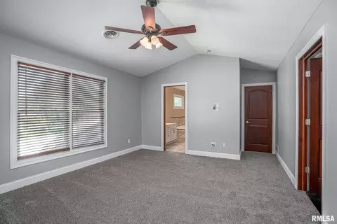 809 25th Avenue Ct, Silvis, IL 61282 photo 14