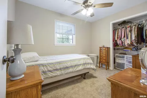 1203 Evergreen Pl, Marion, IL 62959 photo 17