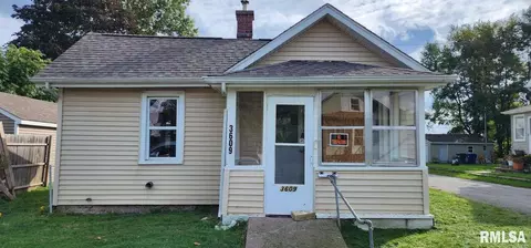 3609 Homestead Ave, Davenport, IA 52802