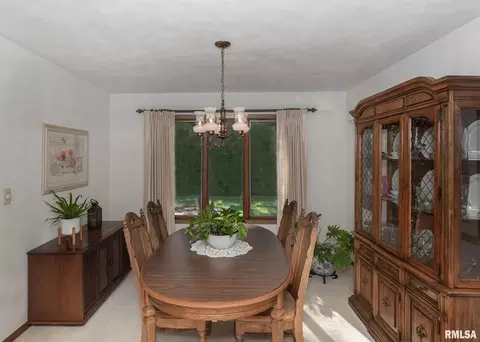 3812 16th Ave, Moline, IL 61265 photo 7