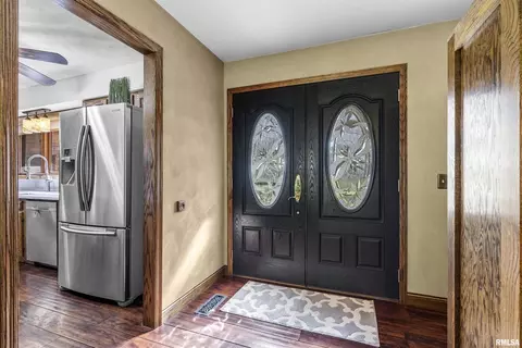 1517 18th Ave, Silvis, IL 61282 photo 5