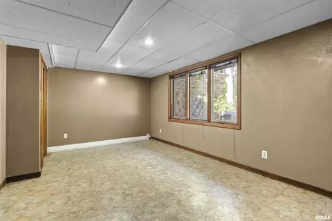 1517 18th Ave, Silvis, IL 61282 photo 26