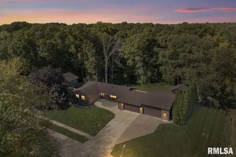 1517 18th Ave, Silvis, IL 61282 photo 3