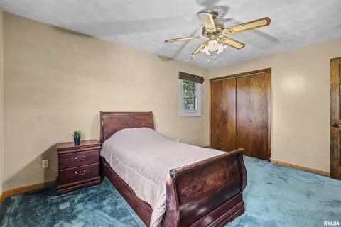 1517 18th Ave, Silvis, IL 61282 photo 17