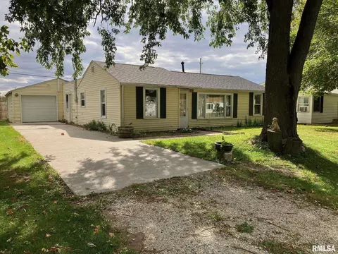 332 16th Ave, Silvis, IL 61282 photo 3