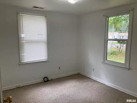 332 16th Ave, Silvis, IL 61282 photo 12