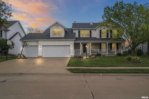 4813 Schaefer Ct, Bettendorf, IA 52722