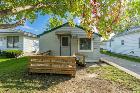 516 29th Ave, Moline, IL 61265