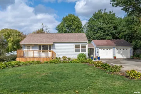 136 W Church St, Kewanee, IL 61443