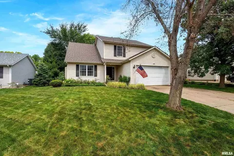 336 Pinehurst Dr, Eldridge, IA 52748 photo 3