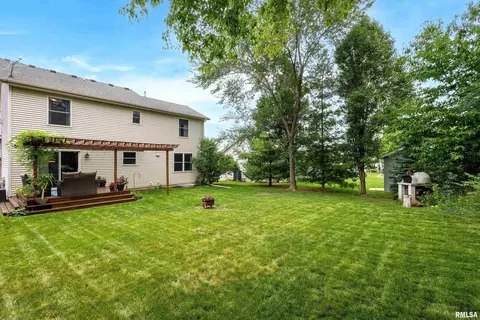 336 Pinehurst Dr, Eldridge, IA 52748 photo 36