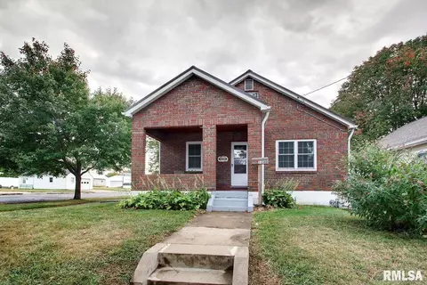 1240 Sycamore St, Quincy, IL 62301