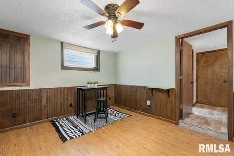 4219 36th Ave, Moline, IL 61265 photo 5