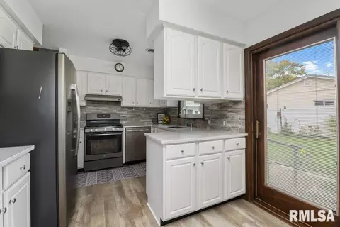 4219 36th Ave, Moline, IL 61265 photo 12