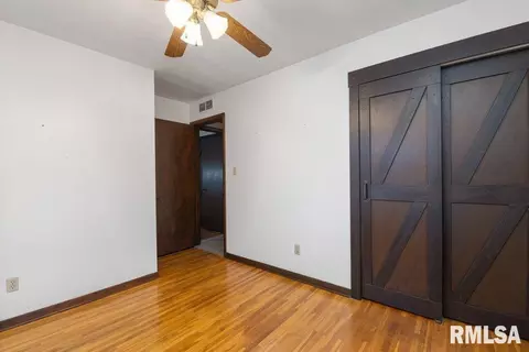 4219 36th Ave, Moline, IL 61265 photo 23