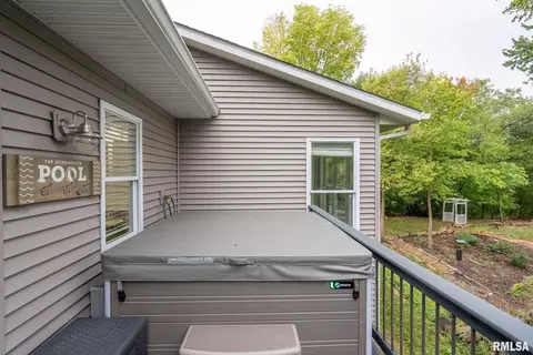 733 10th Avenue Ct, Hampton, IL 61256 photo 38