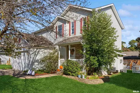 800 Cypress Dr, Colona, IL 61241