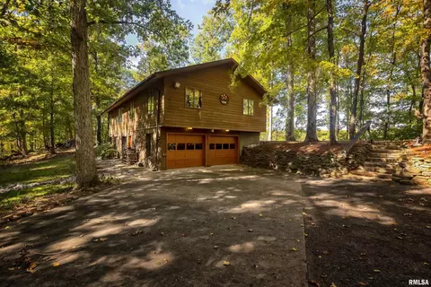 289 Avery Ln, Murphysboro, IL 62966