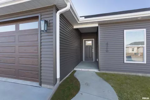 426 N 3rd Ave, Eldridge, IA 52748 photo 24