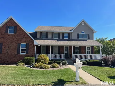2212 Sweet Briar Ave, Quincy, IL 62305