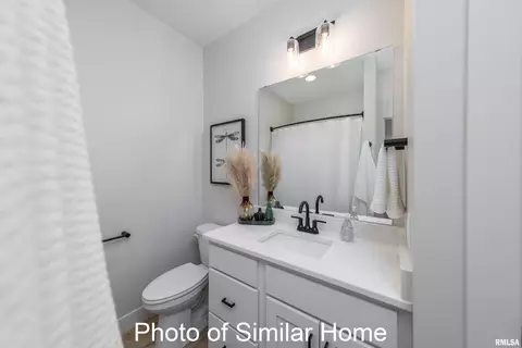 421 N 3rd Ave, Eldridge, IA 52748 photo 18