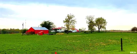 2750 262nd St, Dewitt, IA 52742