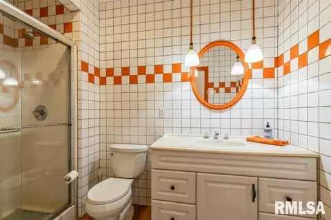 2904 12th Ave, Moline, IL 61265 photo 9
